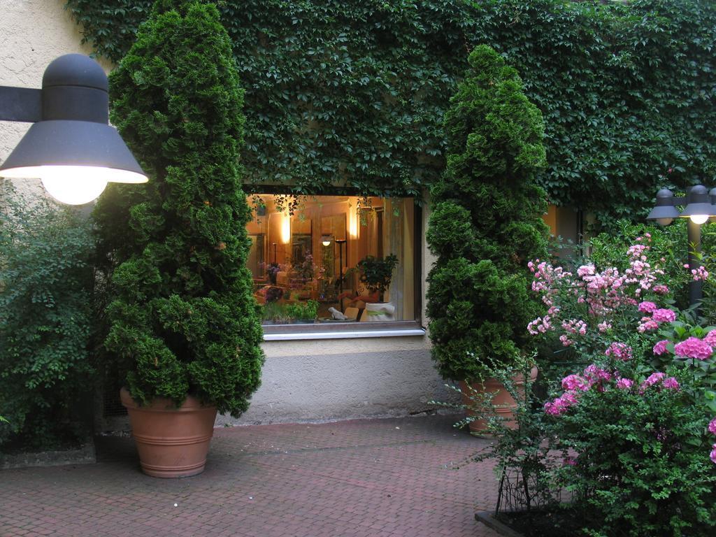 Hotel Carlton Munich Exterior photo